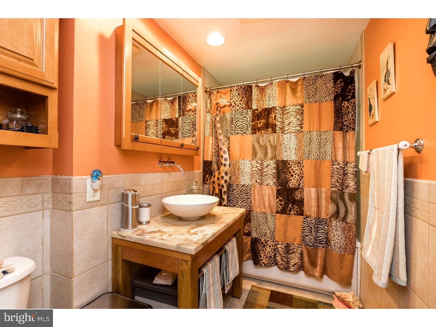 699 D Llewelyn Road Aston, PA 19014 - Photo 8 of 20 Bathroom