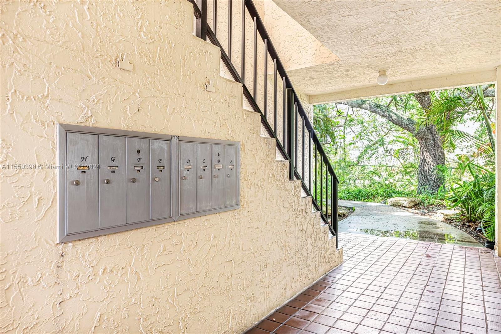 9107 Southwest 137th Terrace, Unit 14 Miami, FL 33186 - Photo 21 of 25 a view of a entryway