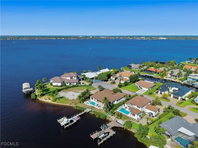 a view of front door of house