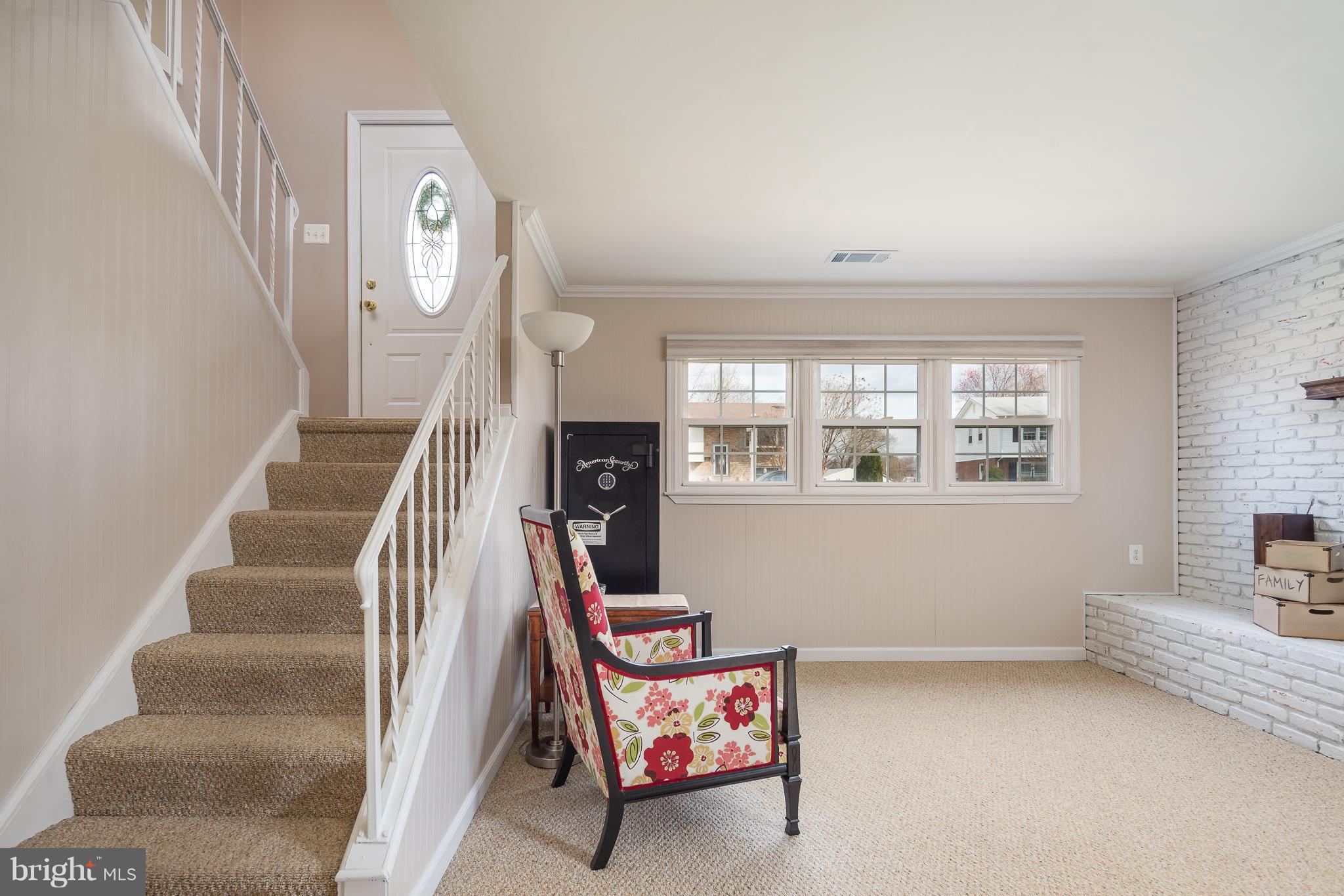 9705 Botsford Road Manassas, VA 20109 - Photo 15 of 22 Family Room