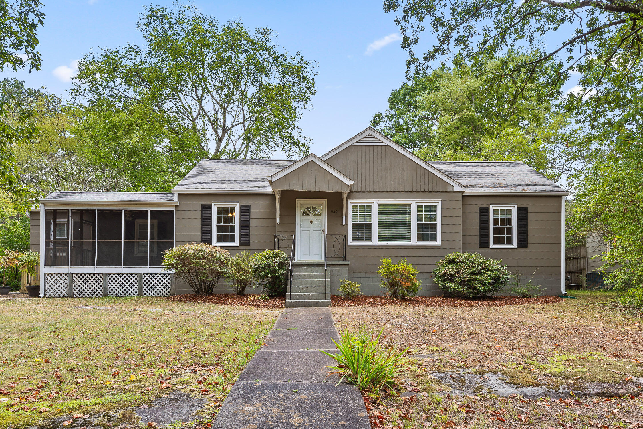 949 Signal Road Signal Mountain, TN 37377 - Photo 1 of 48 Signal-5