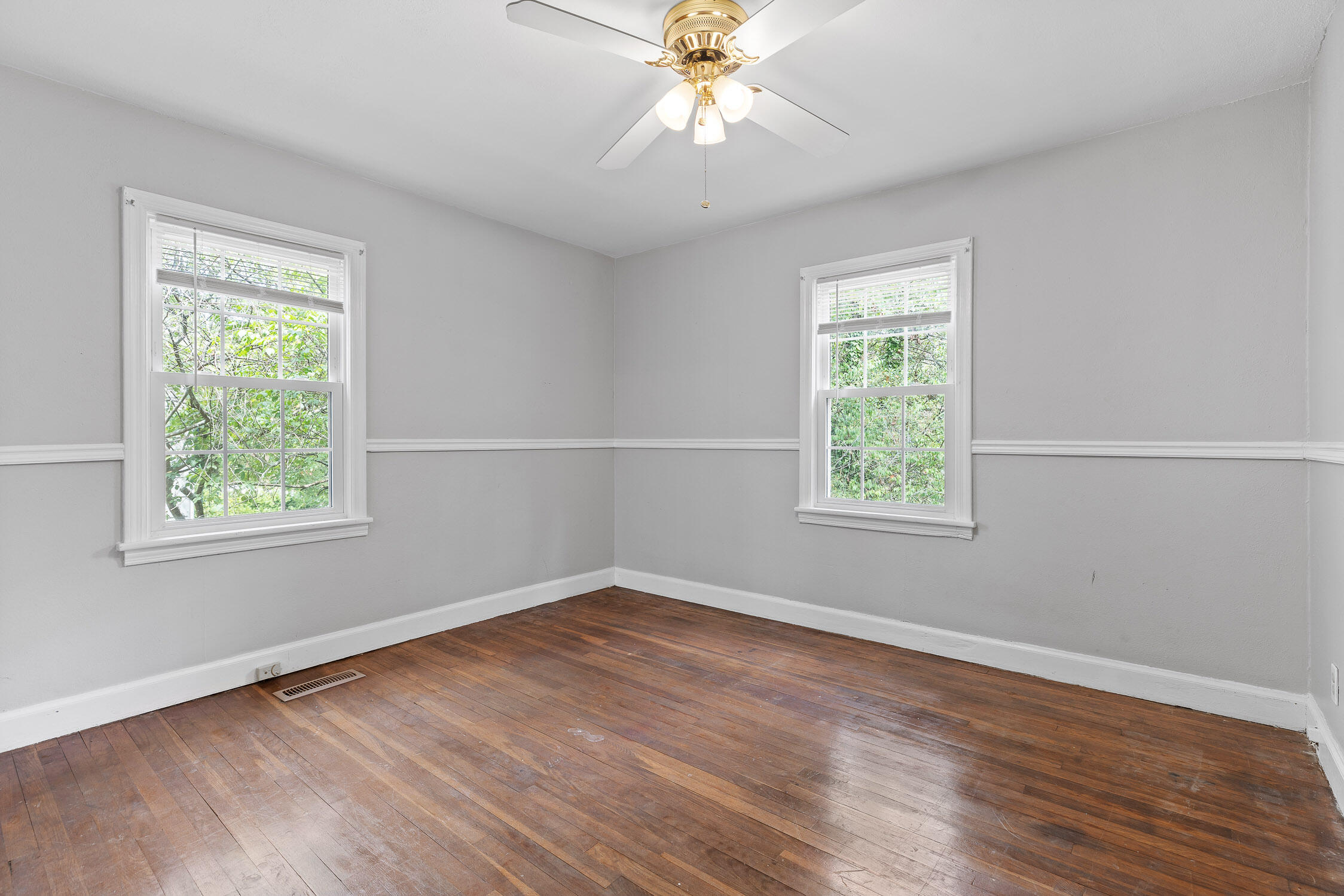 949 Signal Road Signal Mountain, TN 37377 - Photo 24 of 48 Signal-32