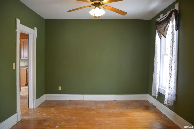 $69,900 | 509 East Calhoun Street, Macomb, IL 61455