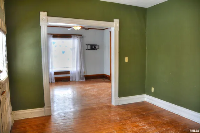 $69,900 | 509 East Calhoun Street, Macomb, IL 61455