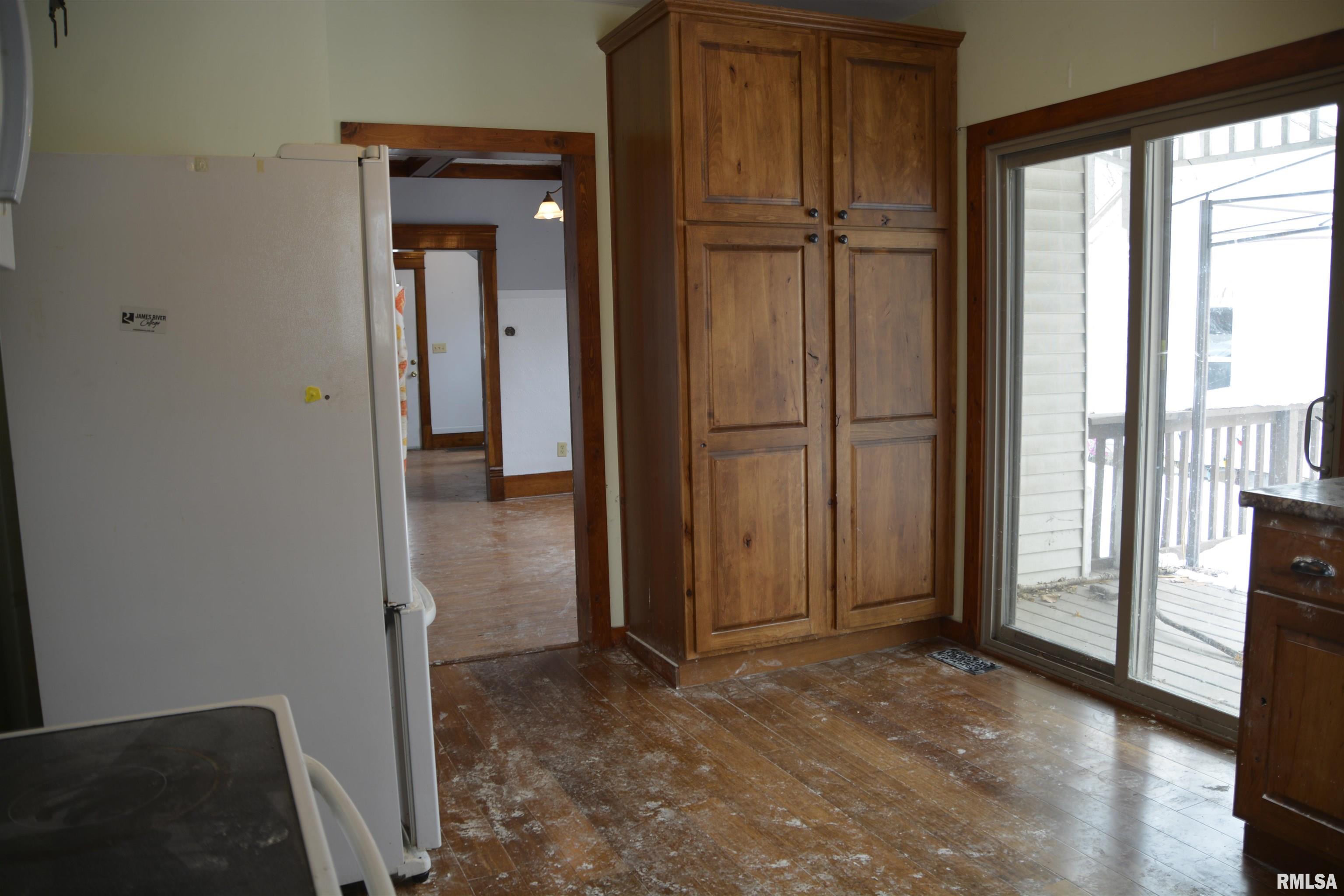 509 East Calhoun Street Macomb, IL 61455 - Photo 9 of 20