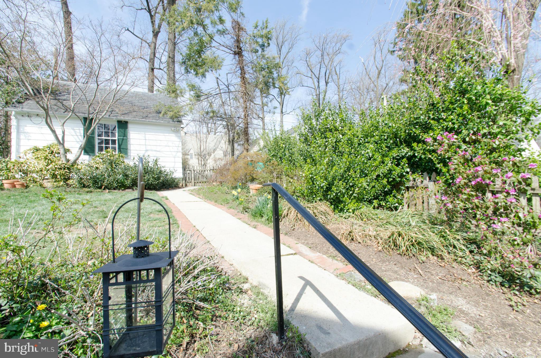 312 Tunbridge Road Baltimore, MD 21212 - Photo 29 of 30 Exterior (Rear)