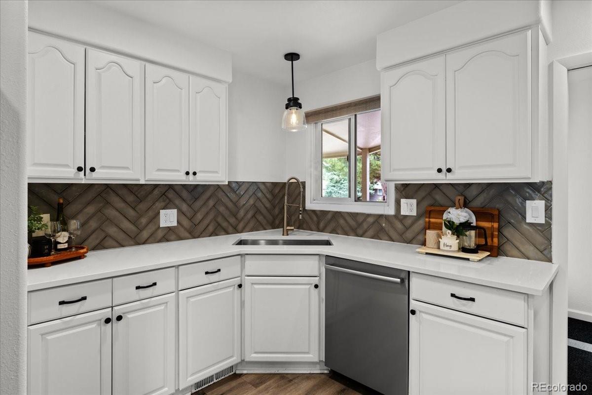3395 Wright Street Wheat Ridge, CO 80033 - Photo 12 of 22 Gallery Image 12