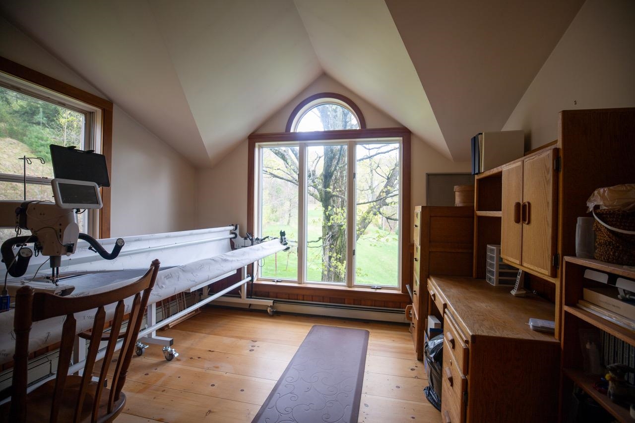 1605 Kingdom Road Vershire, VT 05079 - Photo 16 of 36