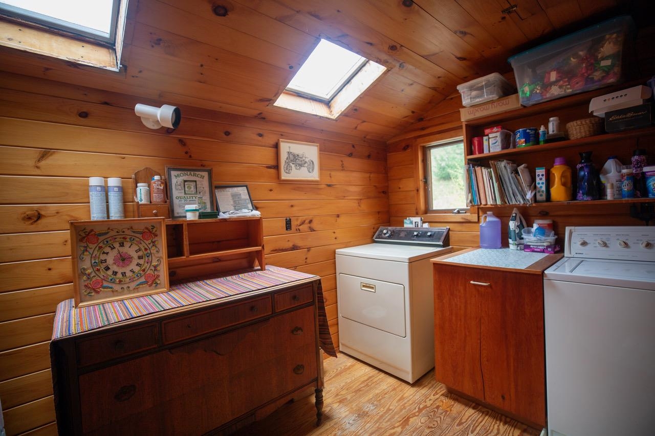 1605 Kingdom Road Vershire, VT 05079 - Photo 21 of 36