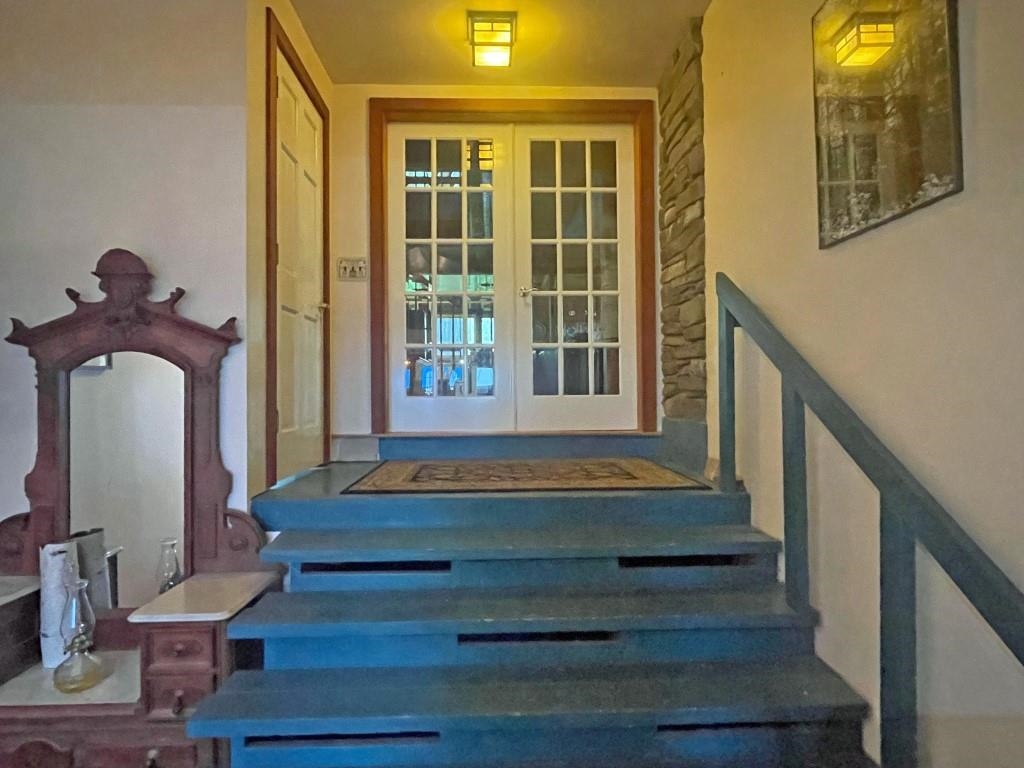 1605 Kingdom Road Vershire, VT 05079 - Photo 3 of 36