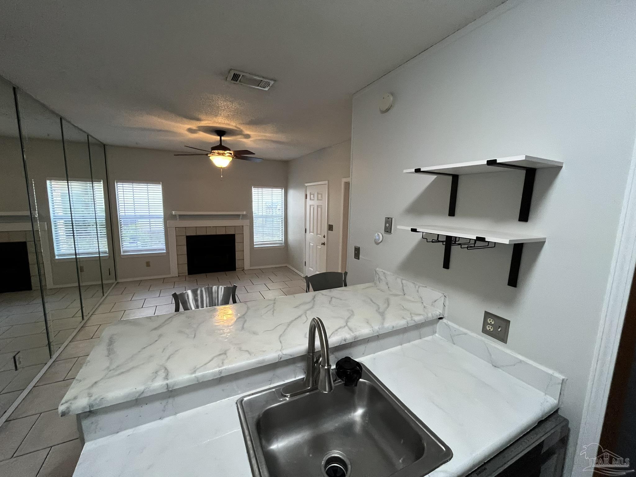 501 East Burgess Road, Unit C2 Pensacola, FL 32504 - Photo 16 of 39