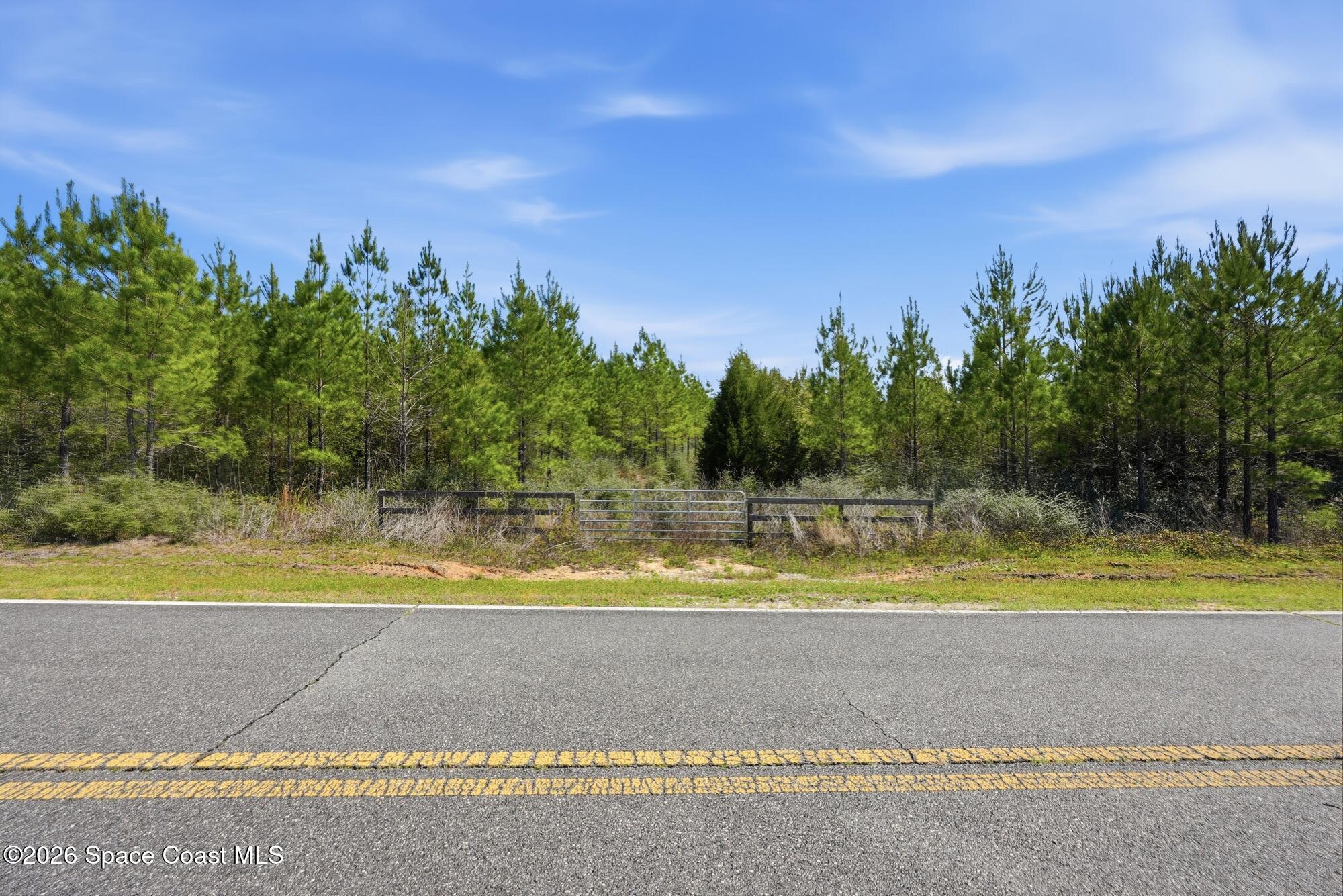 23287 Church Road Altha, FL 32421 - Photo 5 of 17 23287 NW Church Rd