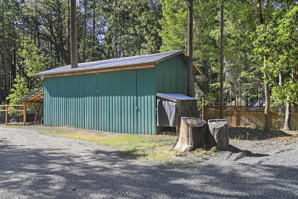 141 Warren Road Selma, OR 97538 - Photo 50 of 52 54