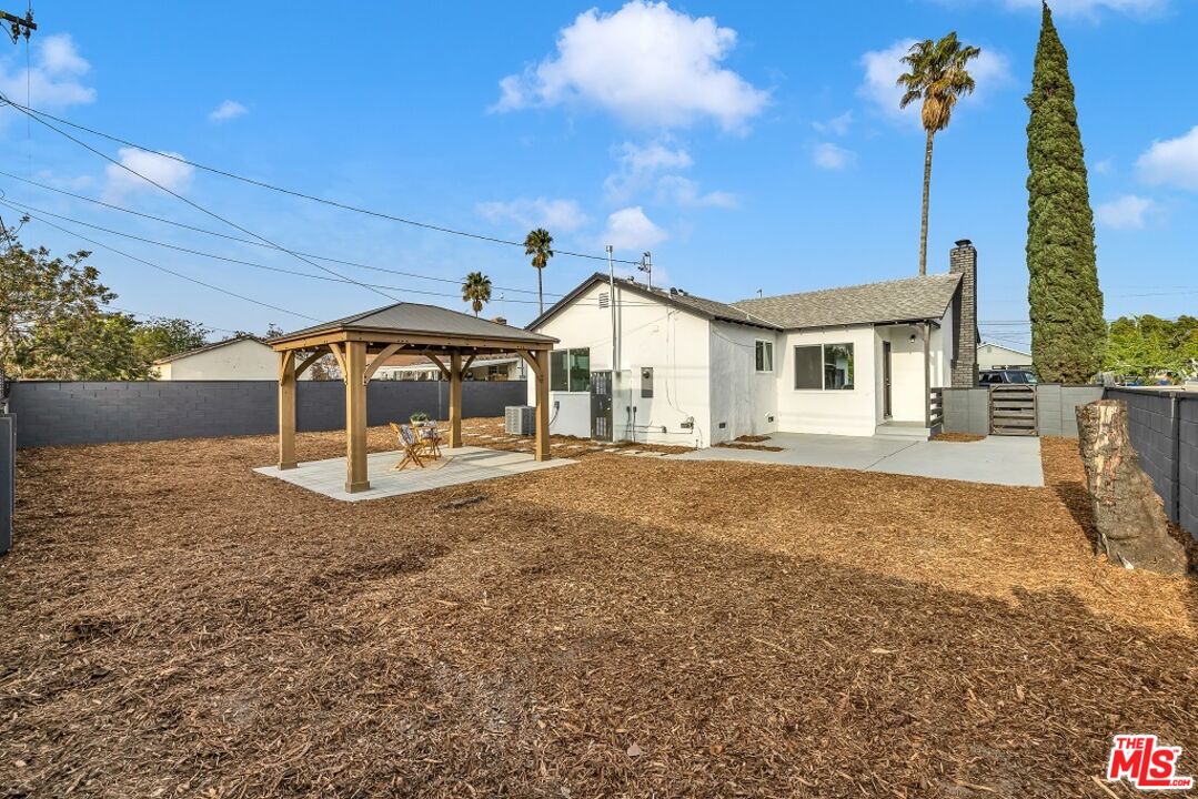 8779 Rincon Avenue Sun Valley, CA 91352 - Photo 22 of 25 Gallery Image 22