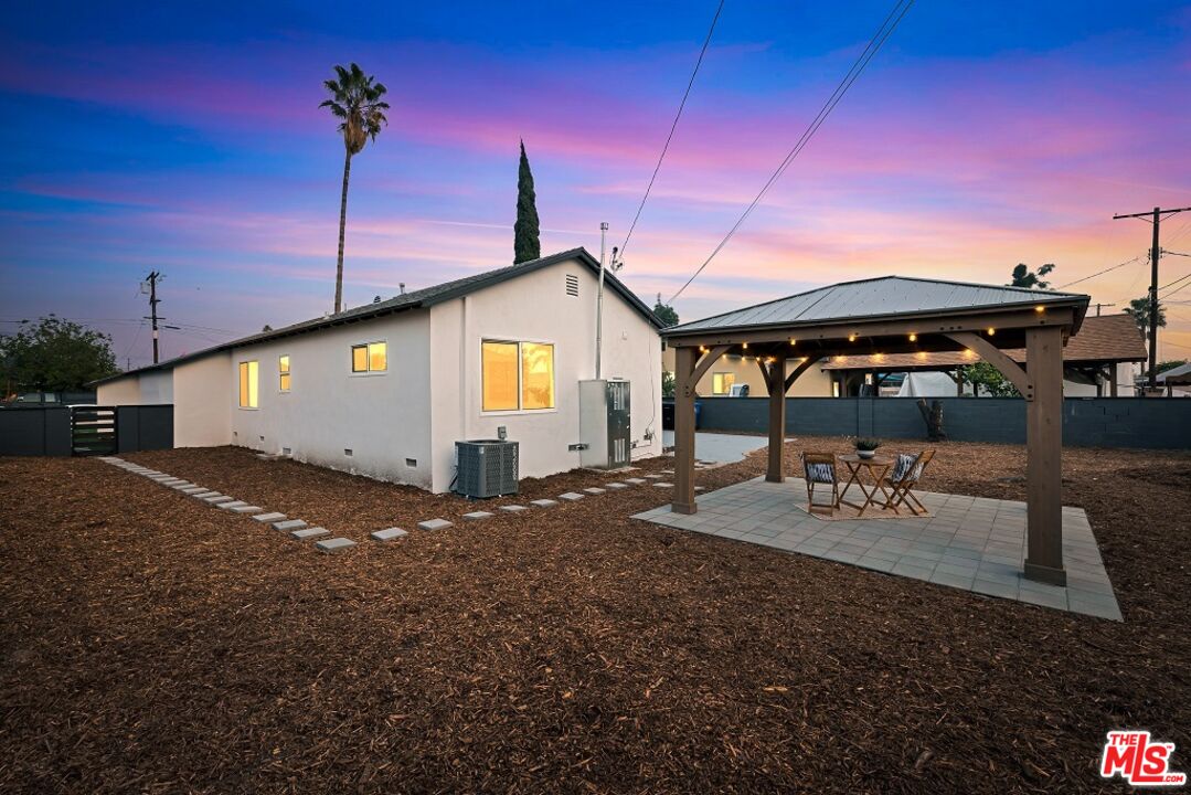 8779 Rincon Avenue Sun Valley, CA 91352 - Photo 24 of 25 Gallery Image 24