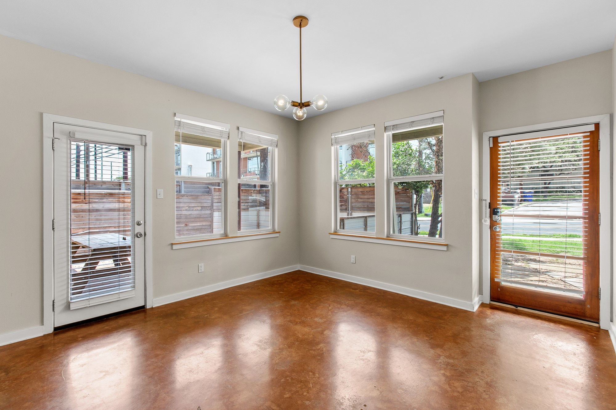 2314 South 5th Street Austin, TX 78704 - Photo 5 of 37