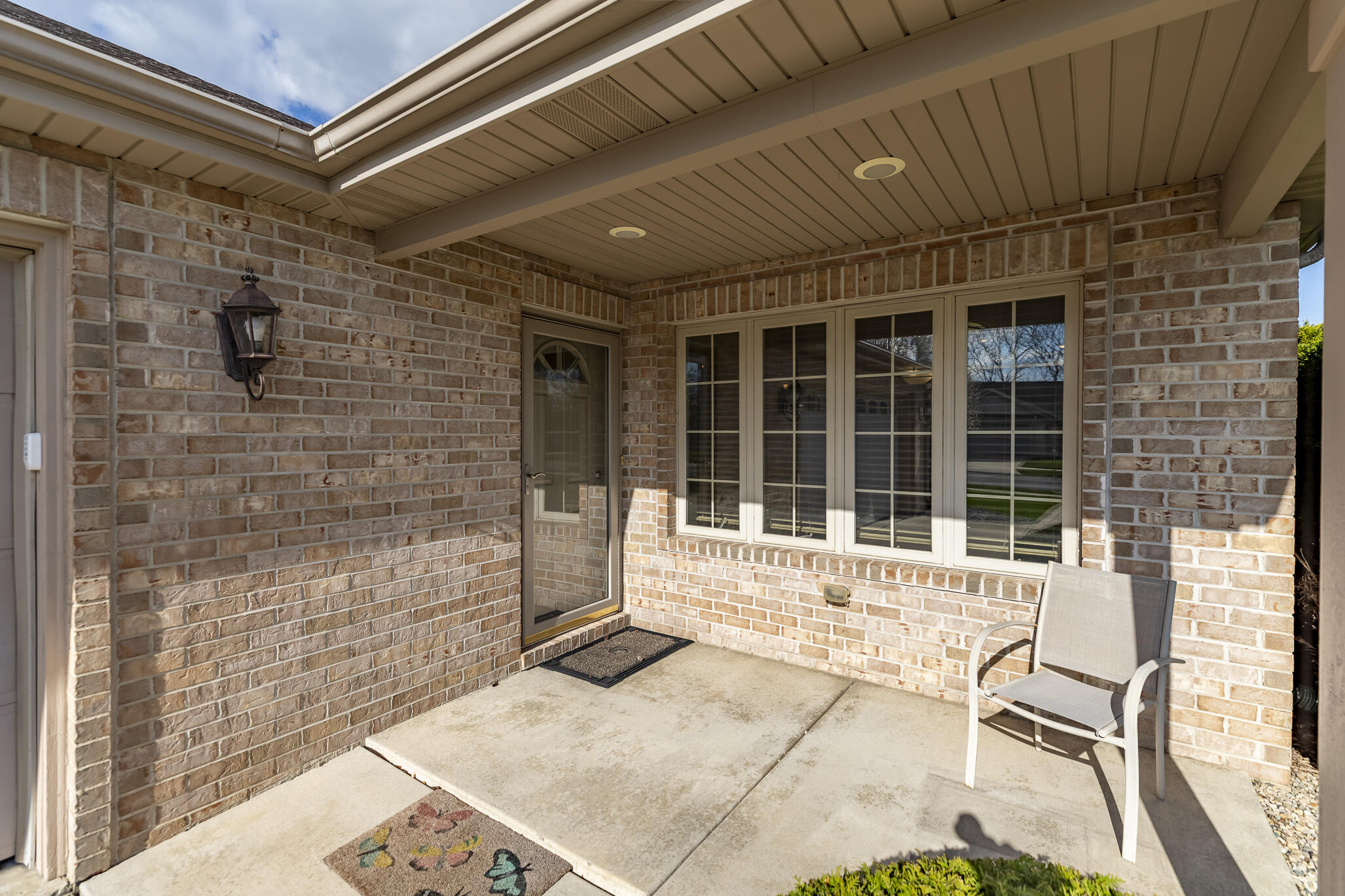 9841 Hart Street St. John, IN 46373 - Photo 3 of 28 a building outdoor space with seating area