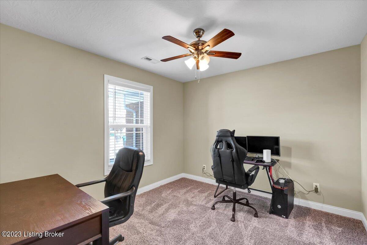 105 Ruth Lane Bardstown, KY 40004 - Photo 25 of 32 Bedroom 3