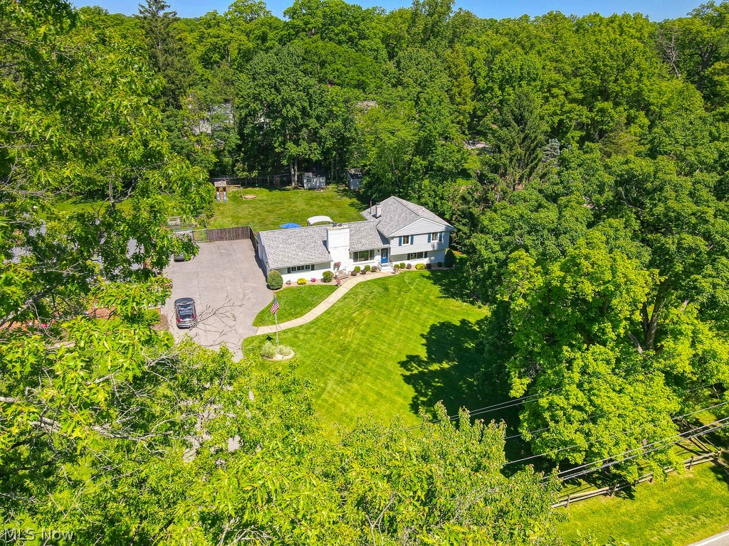 10511 Fitzwater Road Brecksville, OH 44141 - Photo 6 of 50