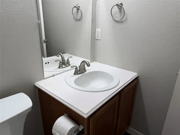 $1,695 | 1424 Pheasant Drive, Sherman, TX 75092