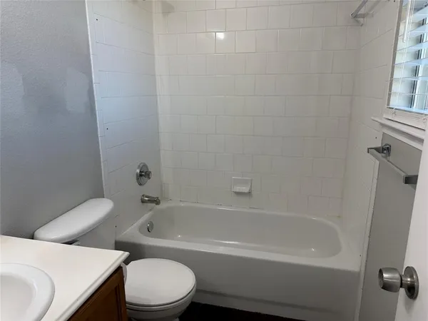 $1,695 | 1424 Pheasant Drive, Sherman, TX 75092