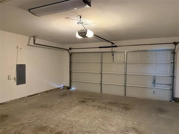 $1,695 | 1424 Pheasant Drive, Sherman, TX 75092