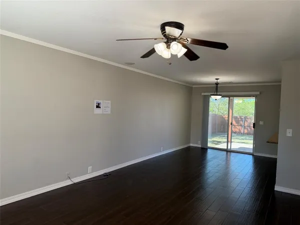 $1,695 | 1424 Pheasant Drive, Sherman, TX 75092