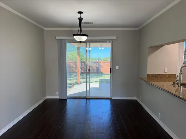 $1,695 | 1424 Pheasant Drive, Sherman, TX 75092