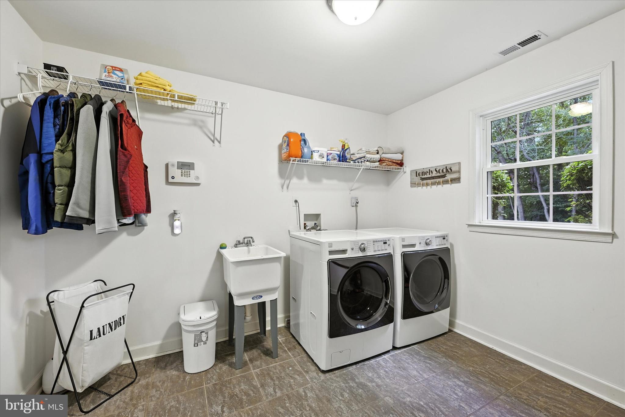 9108 Satyr Hill Road Baltimore, MD 21234 - Photo 46 of 71 Main Level Laundry Room