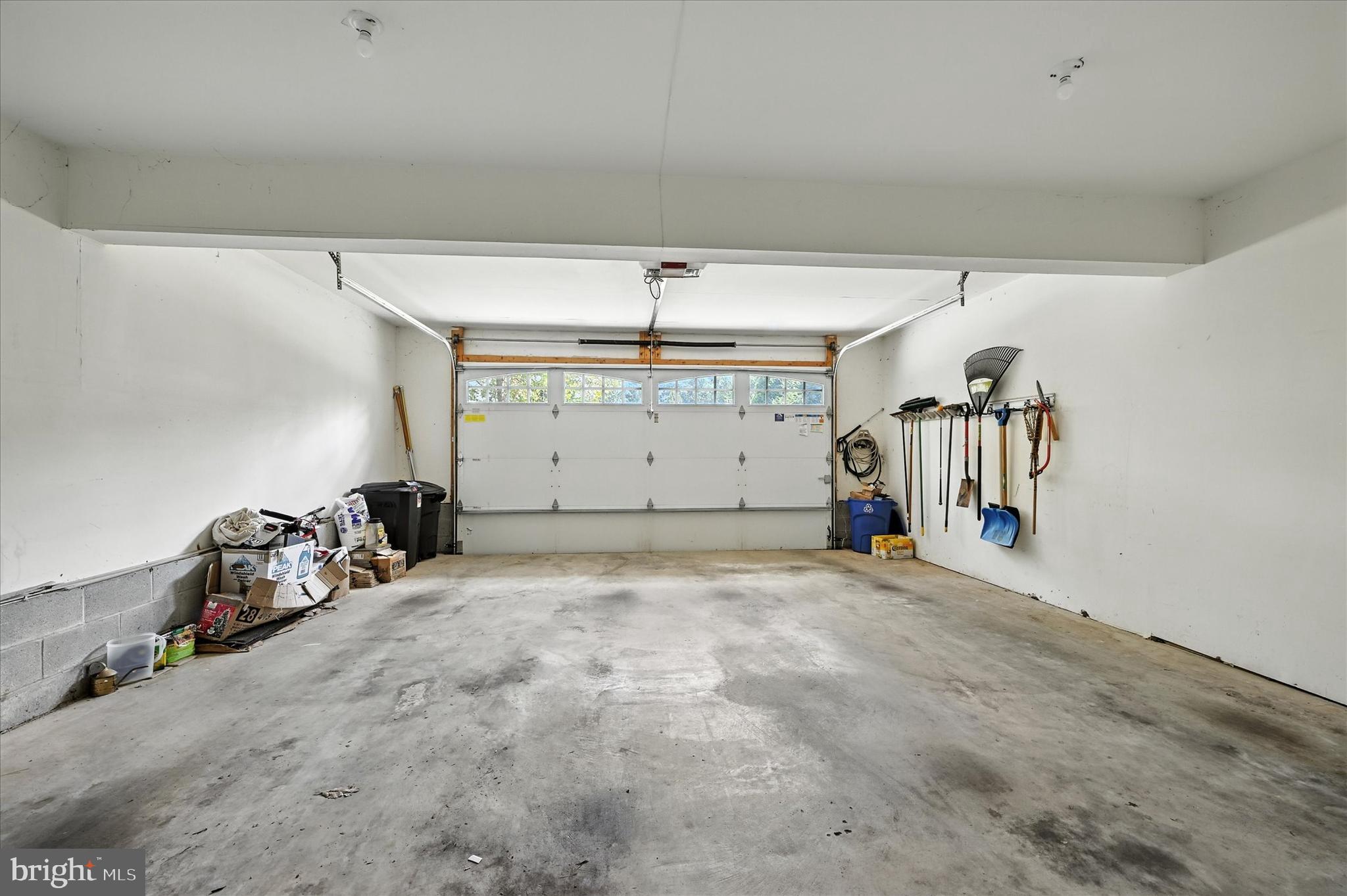 9108 Satyr Hill Road Baltimore, MD 21234 - Photo 48 of 71 Garage