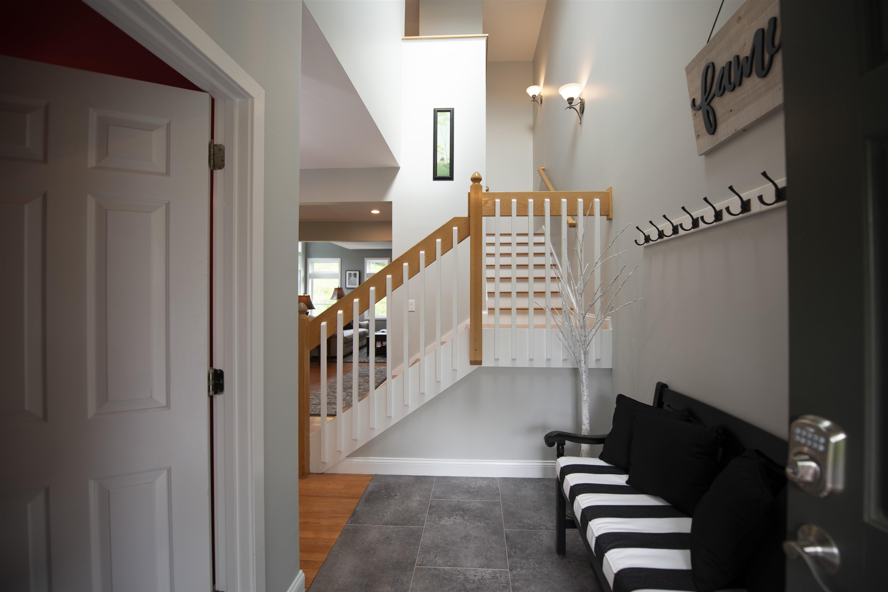 169 Catamount Road, Unit A Hartford, VT 05059 - Photo 11 of 28 Gallery Image 11