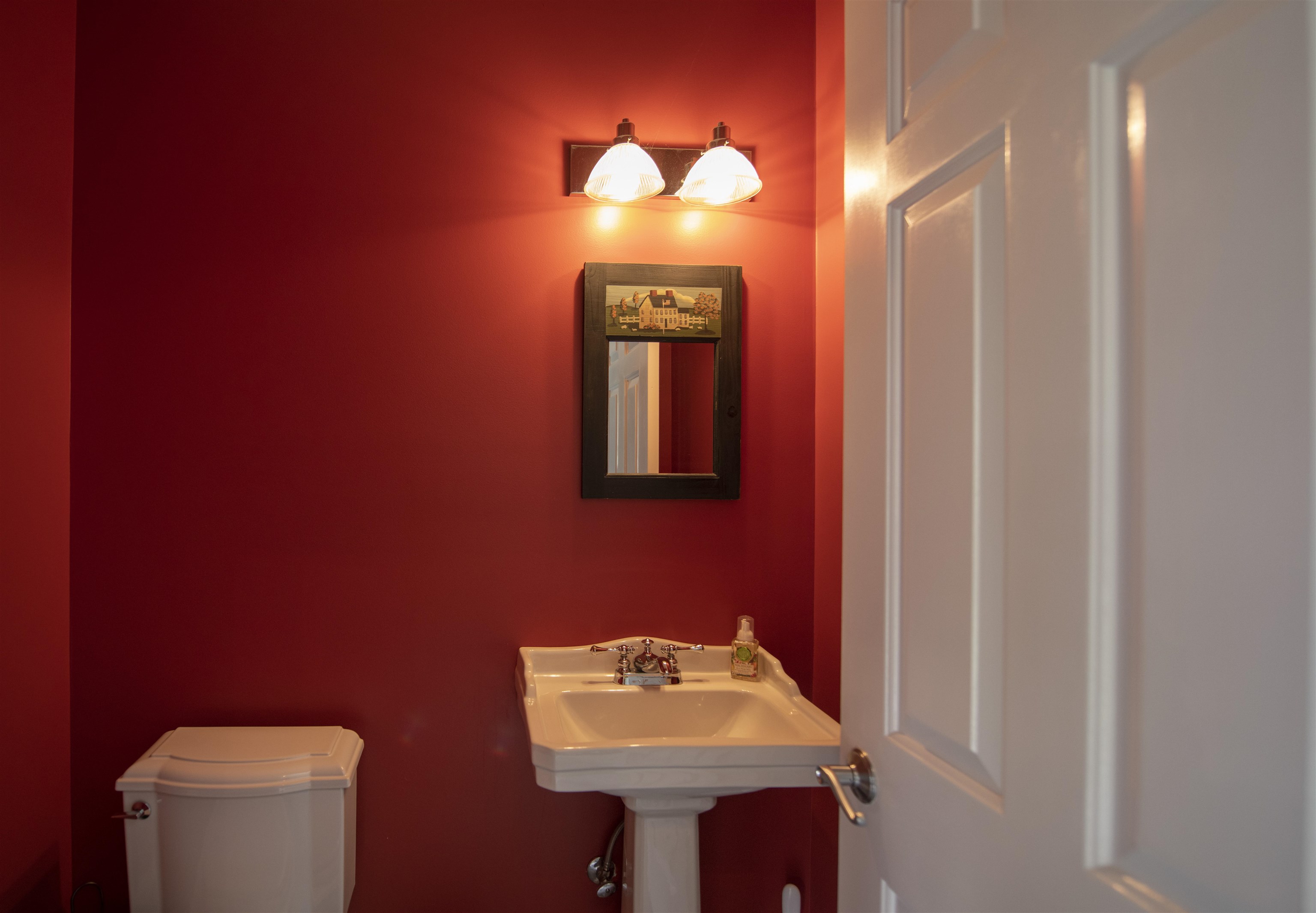 169 Catamount Road, Unit A Hartford, VT 05059 - Photo 14 of 28 Gallery Image 14