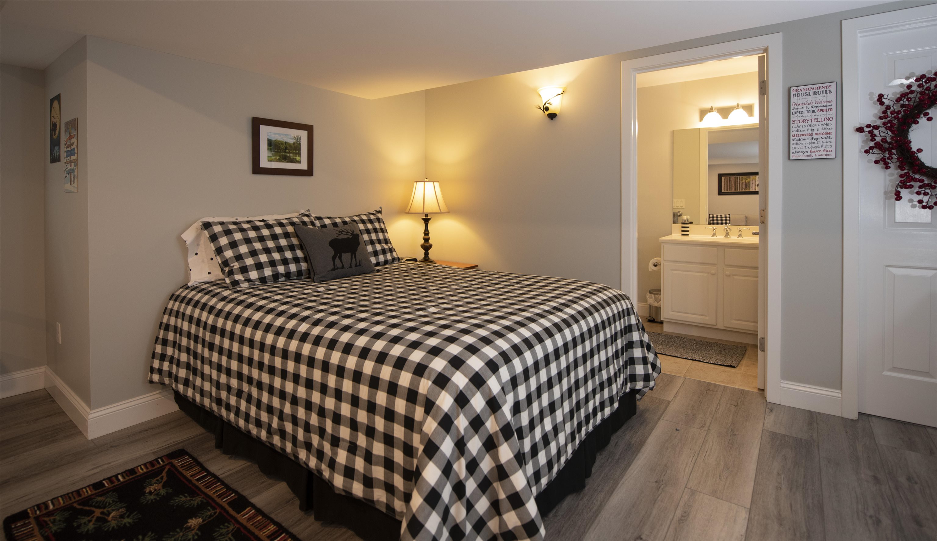169 Catamount Road, Unit A Hartford, VT 05059 - Photo 16 of 28 Gallery Image 16