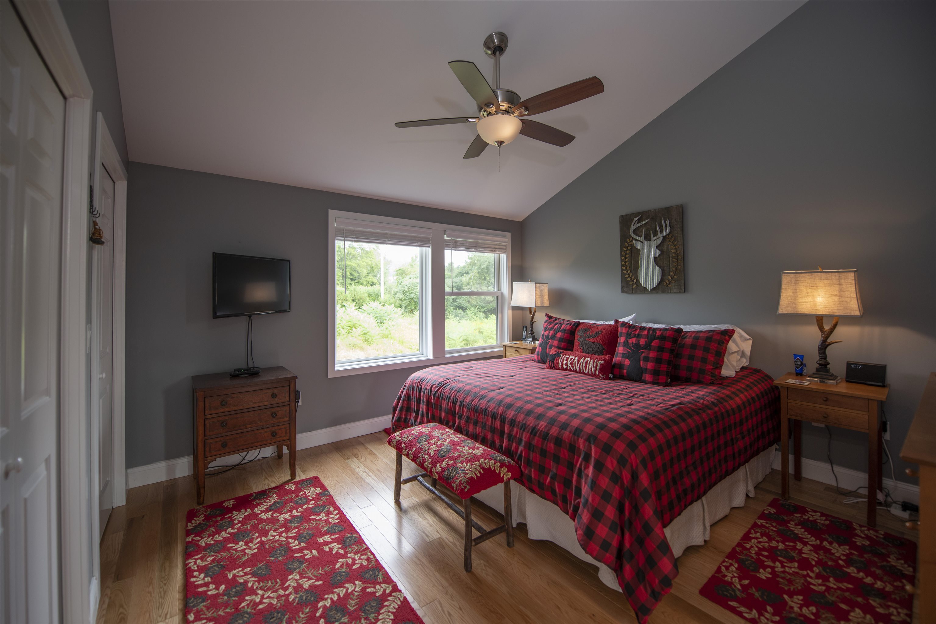169 Catamount Road, Unit A Hartford, VT 05059 - Photo 20 of 28 Gallery Image 20