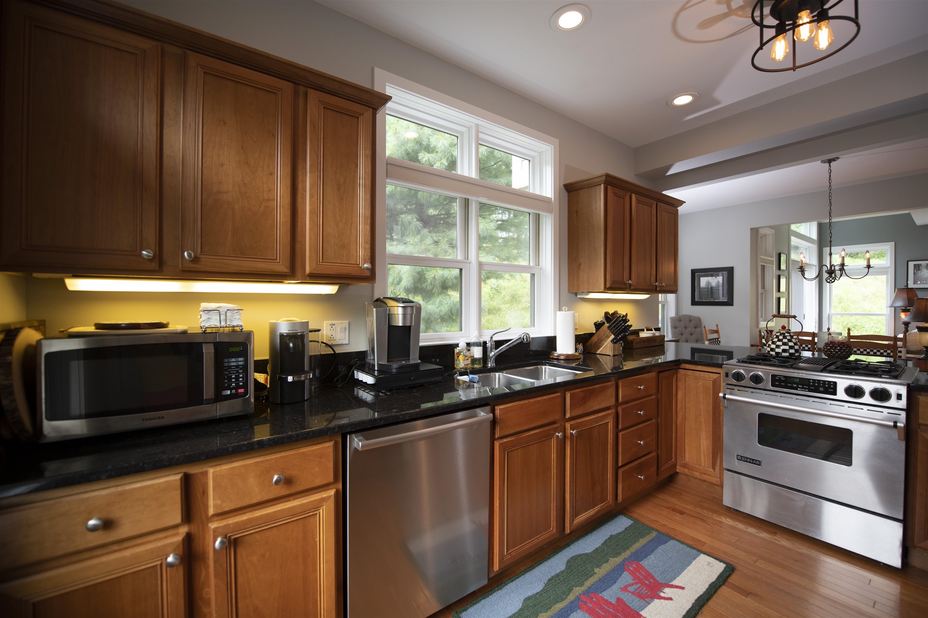 169 Catamount Road, Unit A Hartford, VT 05059 - Photo 8 of 28 Gallery Image 8