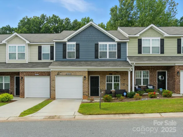 $299,995 | 9333 Grand Valley Drive, Charlotte, NC 28213