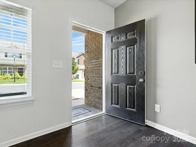 $299,995 | 9333 Grand Valley Drive, Charlotte, NC 28213