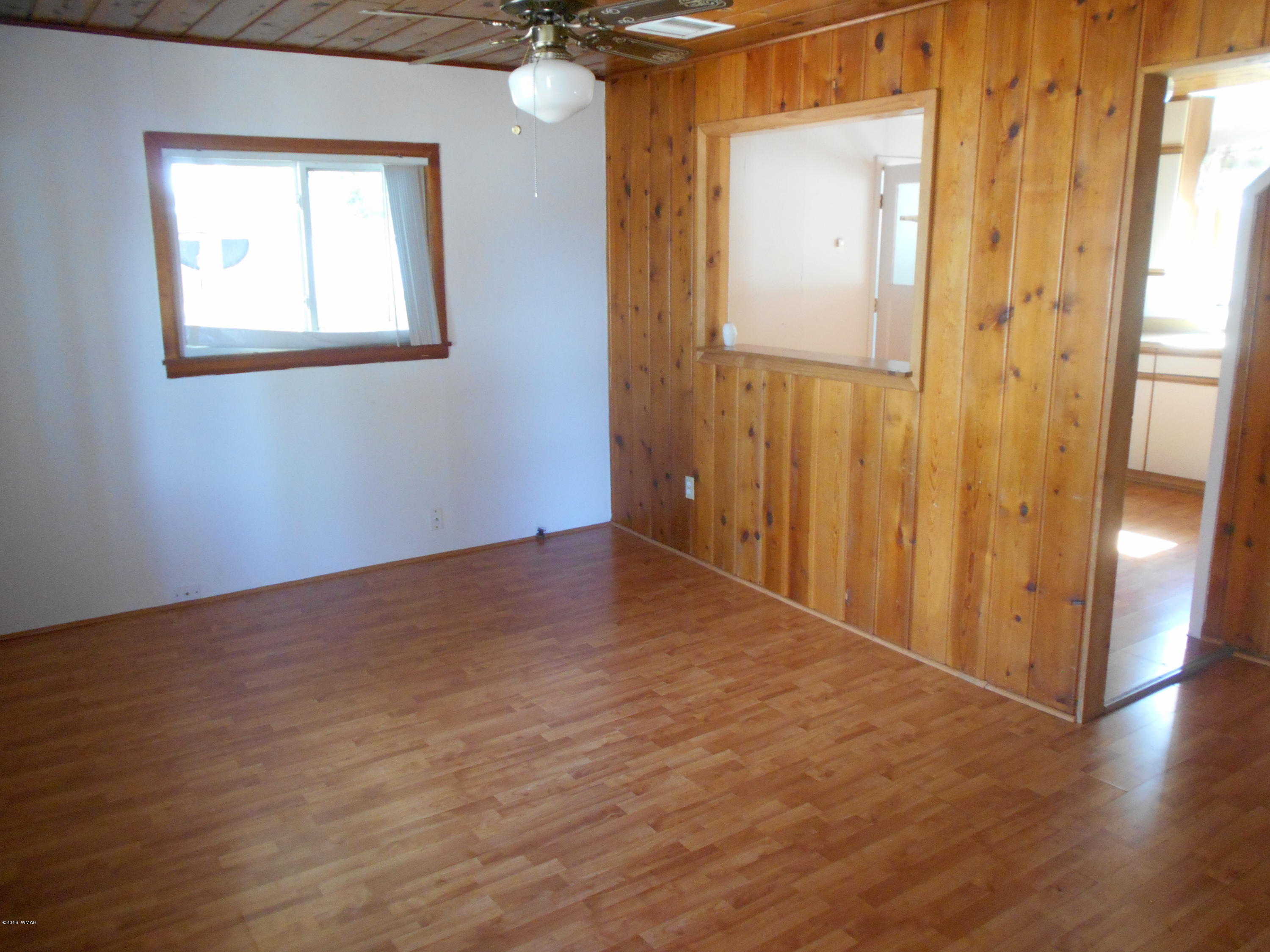 880 West Stratton Show Low, AZ 85901 - Photo 4 of 9