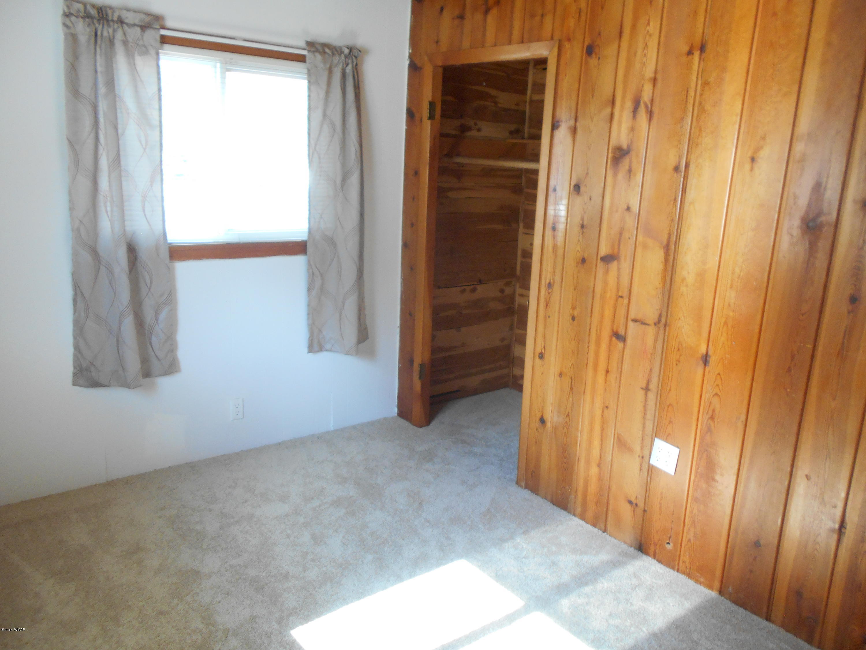 880 West Stratton Show Low, AZ 85901 - Photo 9 of 9
