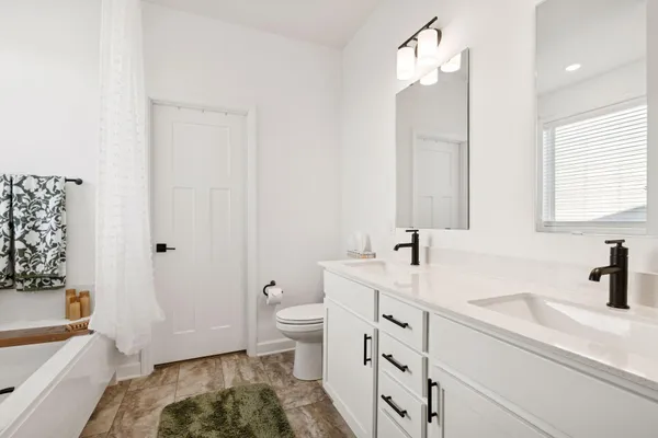 $619,000 | 733 152nd Avenue Northwest, Andover, MN 55304