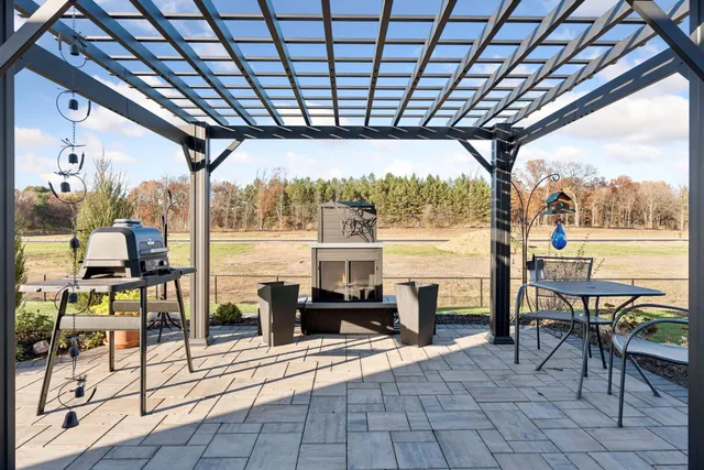 $635,000 | 733 152nd Avenue Northwest, Andover, MN 55304