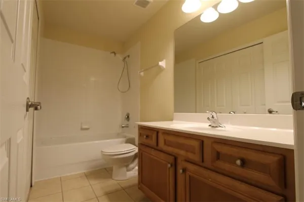 $2,350 | 9051 Gervais Circle, Unit 1503, Naples, FL 34120