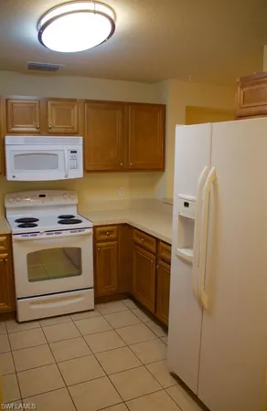 $2,350 | 9051 Gervais Circle, Unit 1503, Naples, FL 34120
