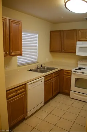 $2,350 | 9051 Gervais Circle, Unit 1503, Naples, FL 34120