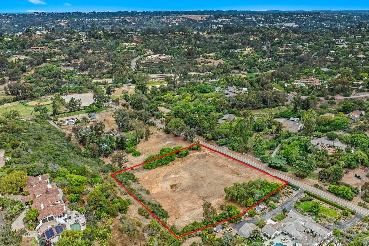 4919 El Secreto, Unit X Rancho Santa Fe, CA 92067 - Photo 11 of 13 an aerial view of residential houses with outdoor space