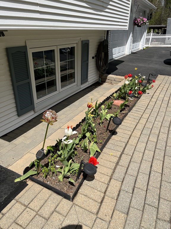 6 Whitney Street Gardner, MA 01440 - Photo 34 of 35