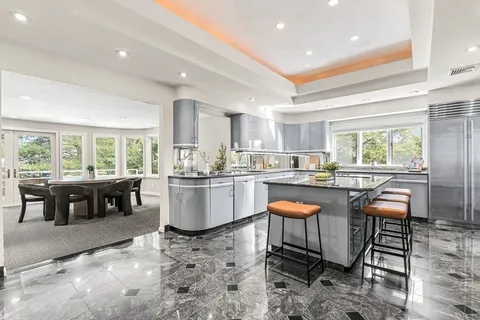 $2,595,000 | 71 Farina Road, Newton, MA 02459