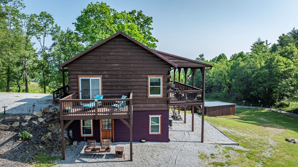 1029 York Ridge Road Mouth Of Wilson, VA 24363 - Photo 9 of 44 Gallery Image 9