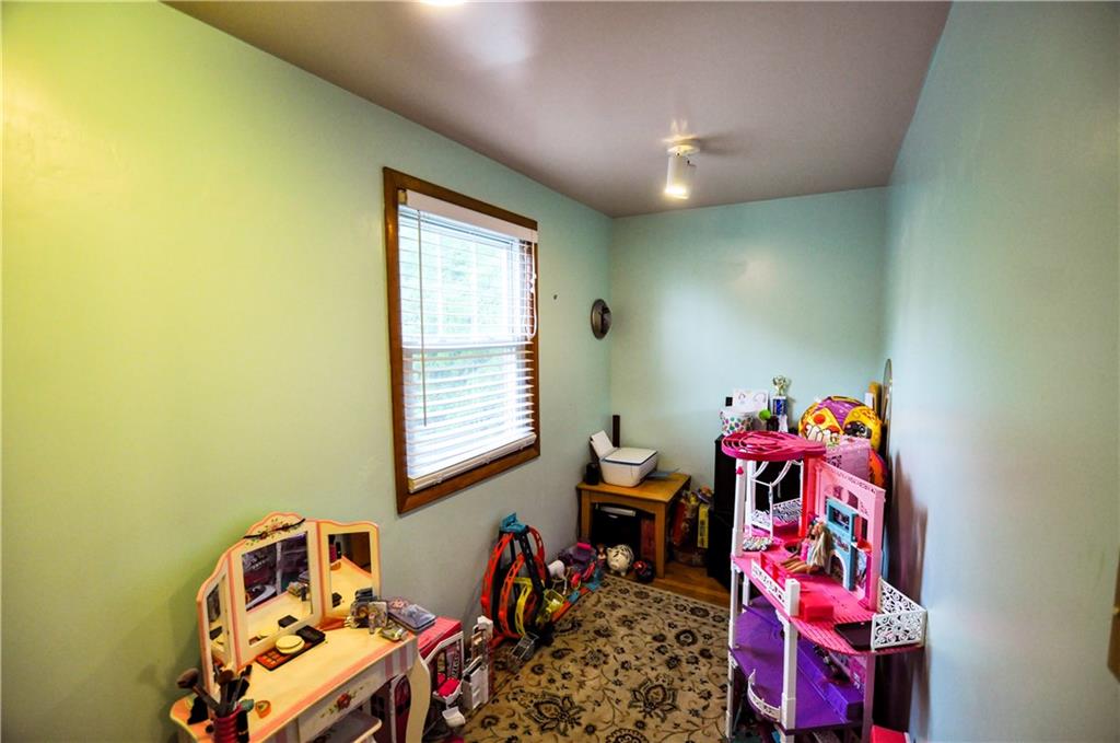 231 Bailies Run Road Creighton, PA 15030 - Photo 12 of 14