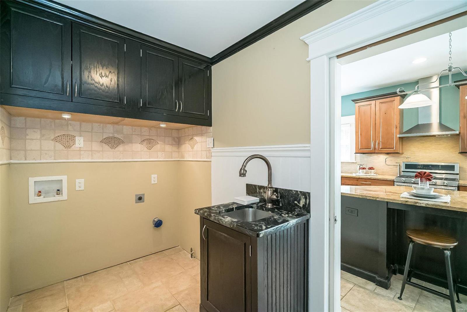 1280 Arbor Bluff Circle Ballwin, MO 63021 - Photo 19 of 60